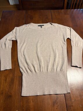 White House Black Market Taupe Scoop Neck Pullover Sweater
